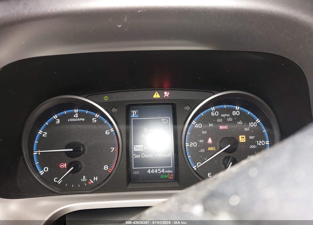 2018 TOYOTA RAV4 VIN: JTMRFREV1JD254762