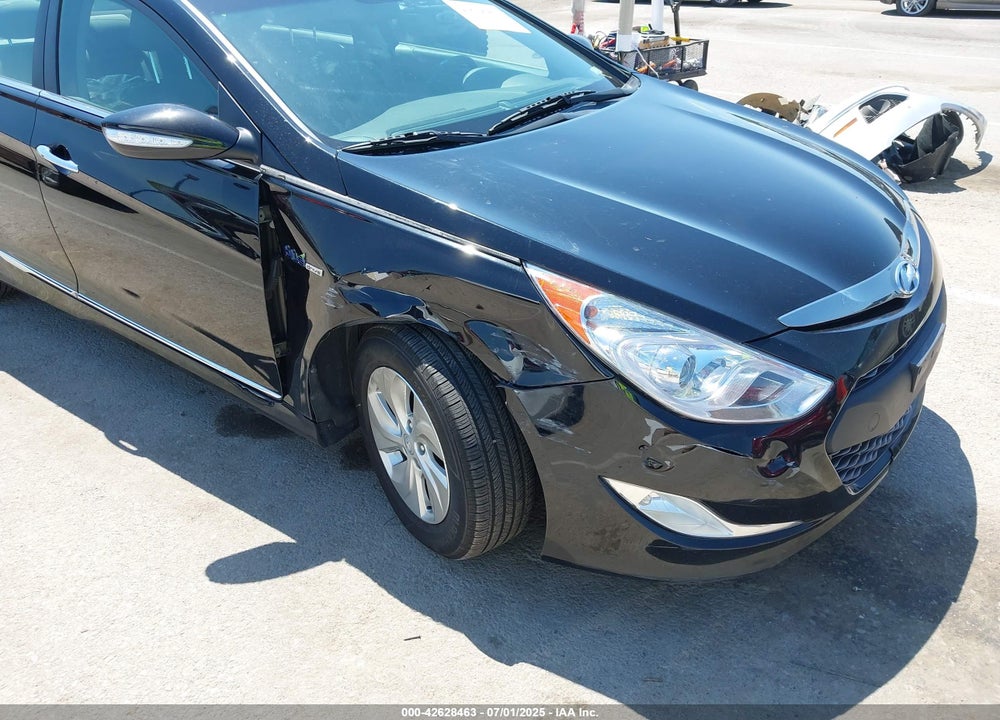 2015 HYUNDAI SONATA HYBRID VIN: KMHEC4A49FA135322