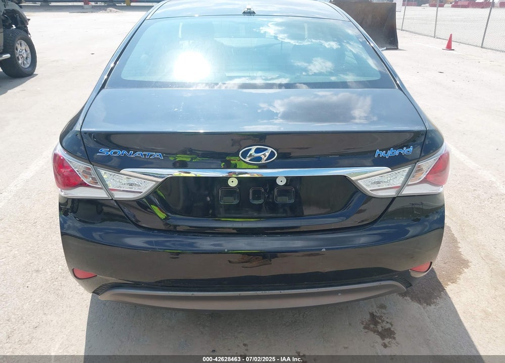 2015 HYUNDAI SONATA HYBRID VIN: KMHEC4A49FA135322