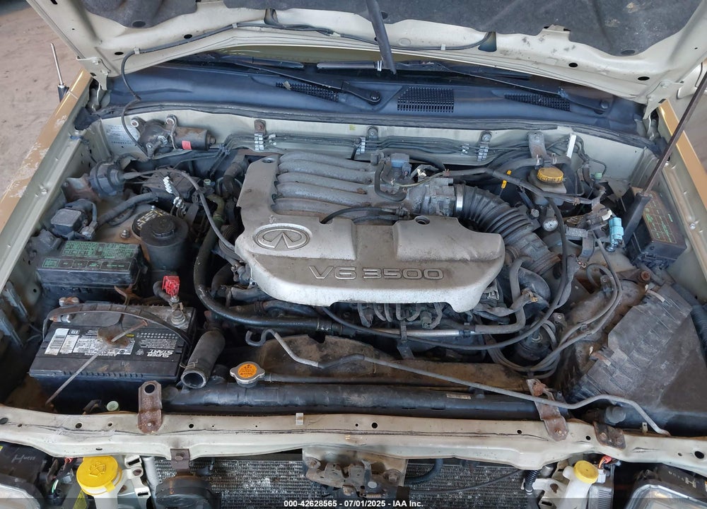 2001 INFINITI QX4 VIN: JNRDR09YX1W212631