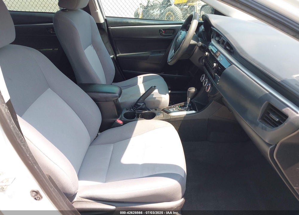 2015 TOYOTA COROLLA VIN: 5YFBURHE9FP333913