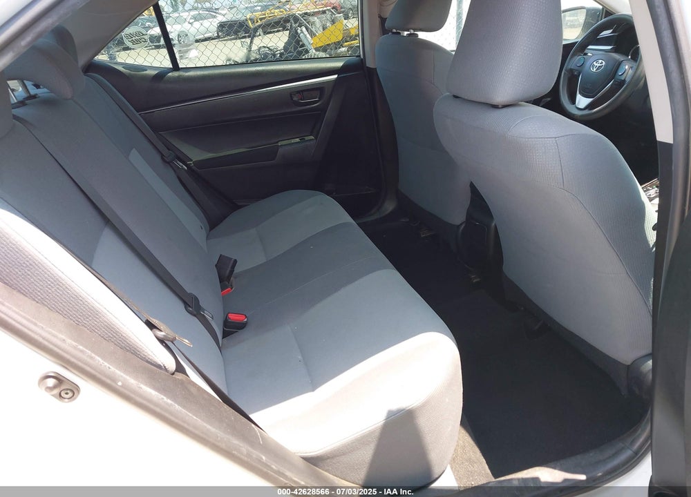 2015 TOYOTA COROLLA VIN: 5YFBURHE9FP333913
