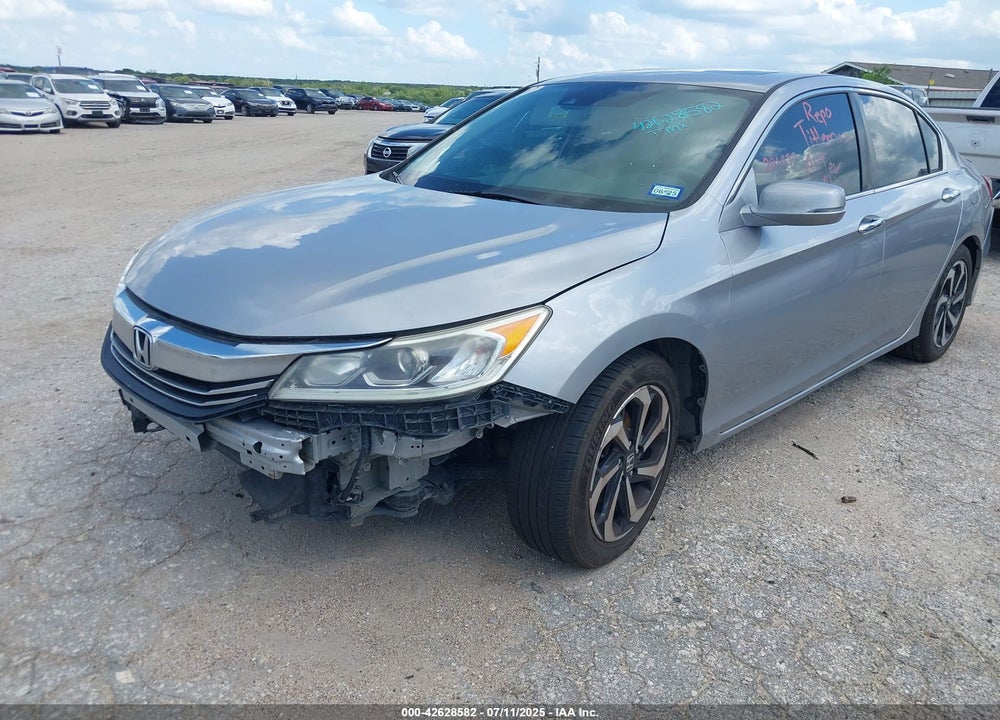 2016 HONDA ACCORD VIN: 1HGCR2F9XGA221972