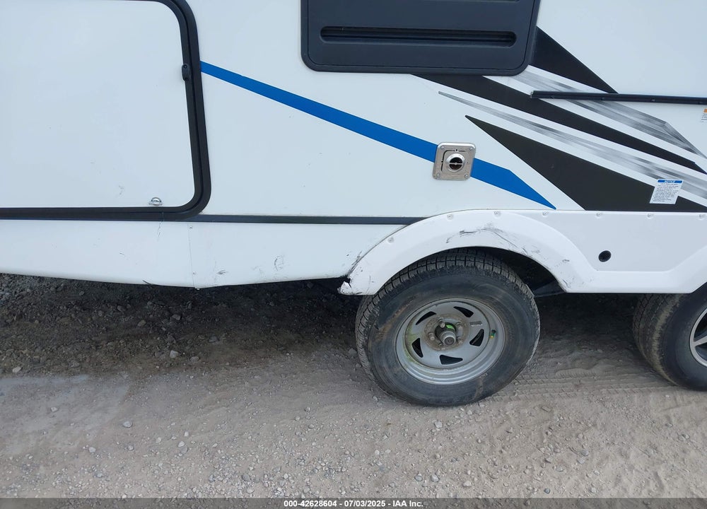 2022 FREEDOM EXPRESS COACHMAN VIN: 5ZT2FERB2NW023727