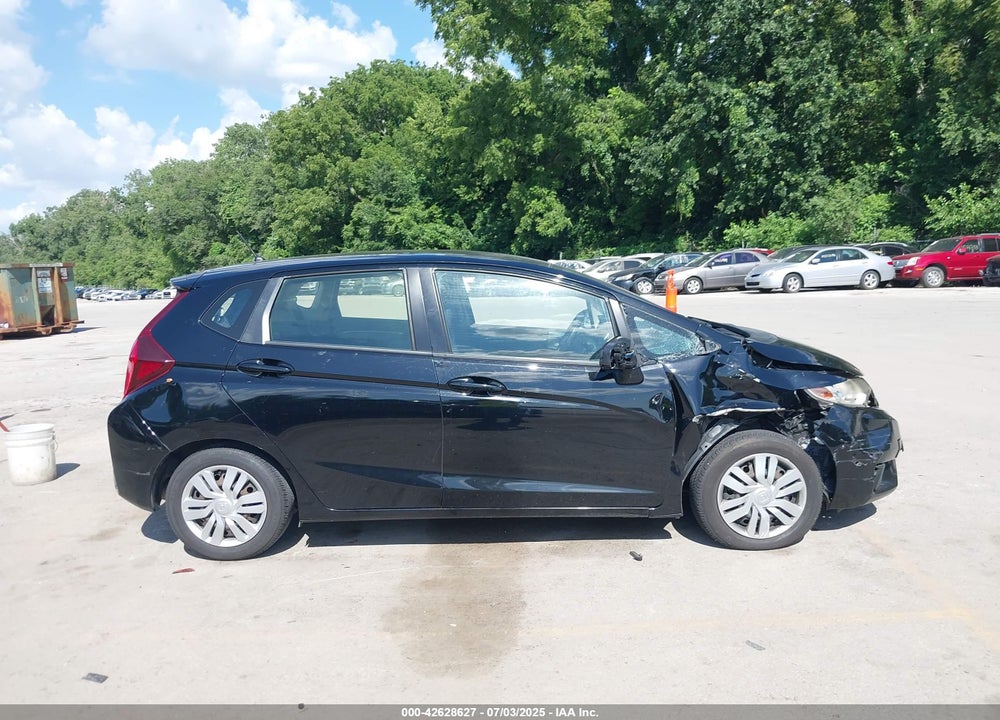 2016 HONDA FIT LX VIN: JHMGK5H57GX027346