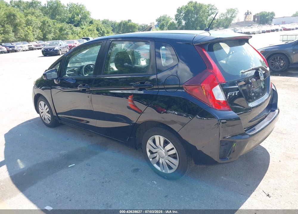 2016 HONDA FIT LX VIN: JHMGK5H57GX027346