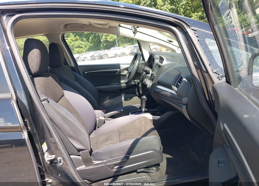 2016 HONDA FIT LX VIN: JHMGK5H57GX027346