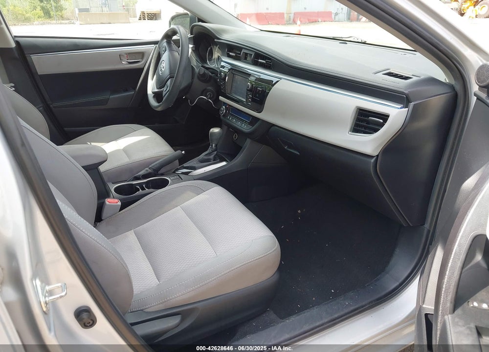 2015 TOYOTA COROLLA VIN: 2T1BURHE6FC406865