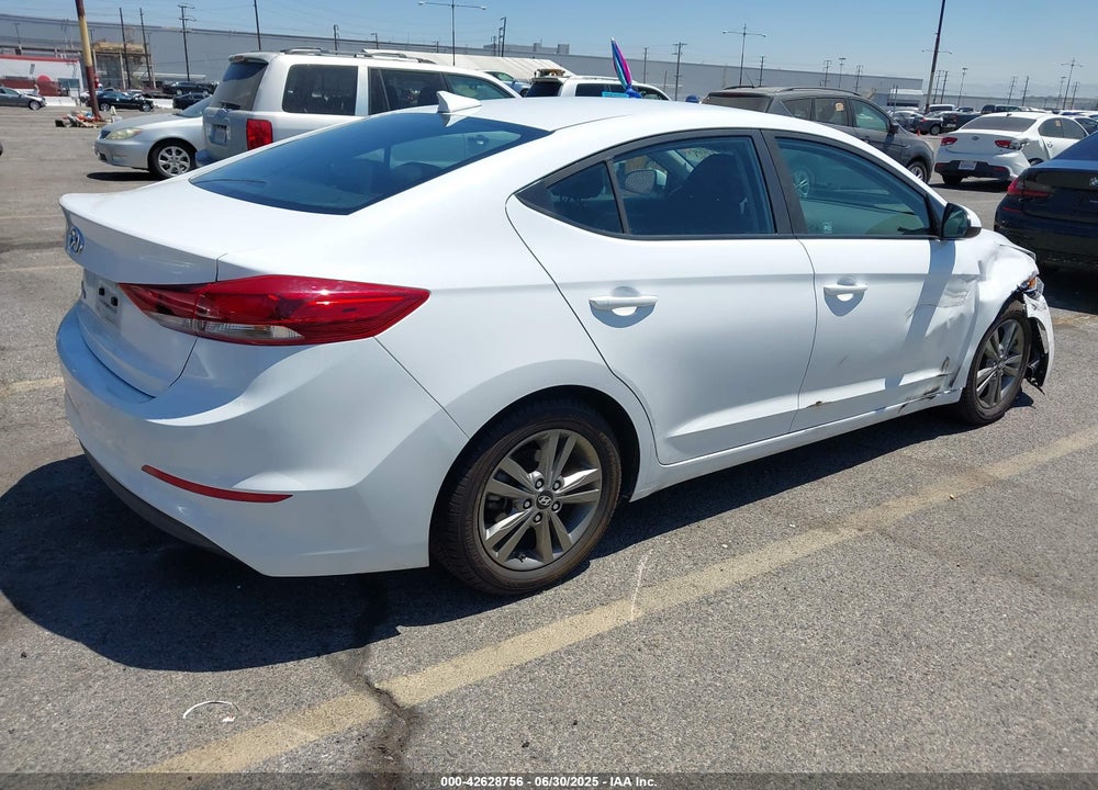 2018 HYUNDAI ELANTRA VIN: 5NPD84LF8JH298223