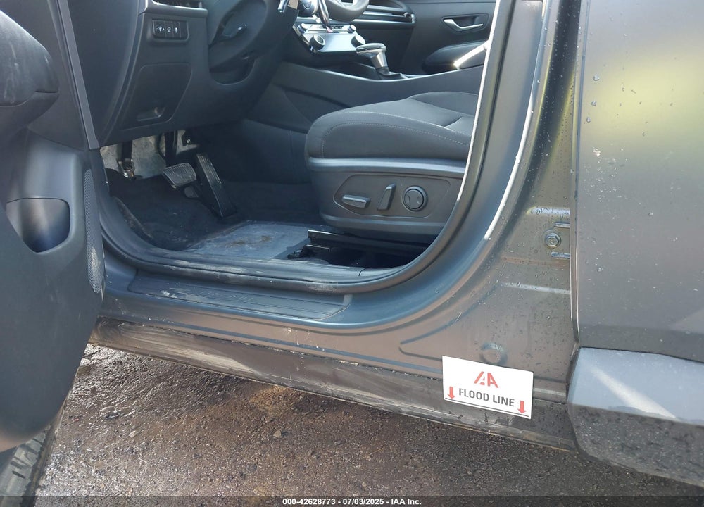 2025 HYUNDAI TUCSON VIN: 5NMJBCDEXSH508226