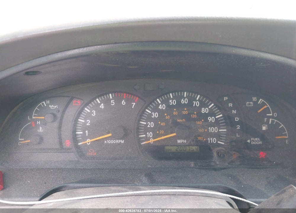 2003 TOYOTA TUNDRA SR5 V8 VIN: 5TBRT341X3S370577