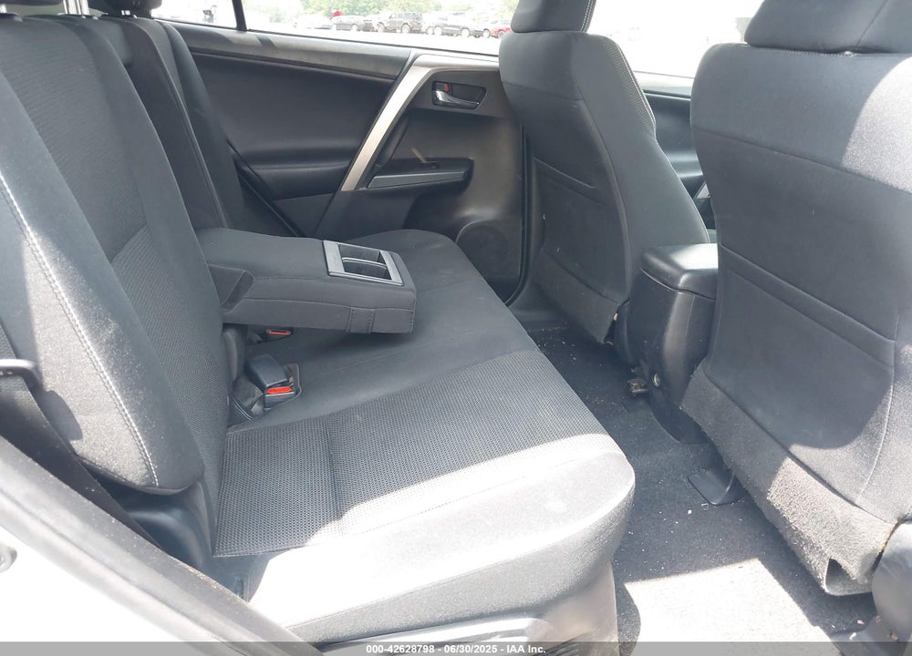 2018 TOYOTA RAV4 HYBRID VIN: JTMRJREV9JD196138