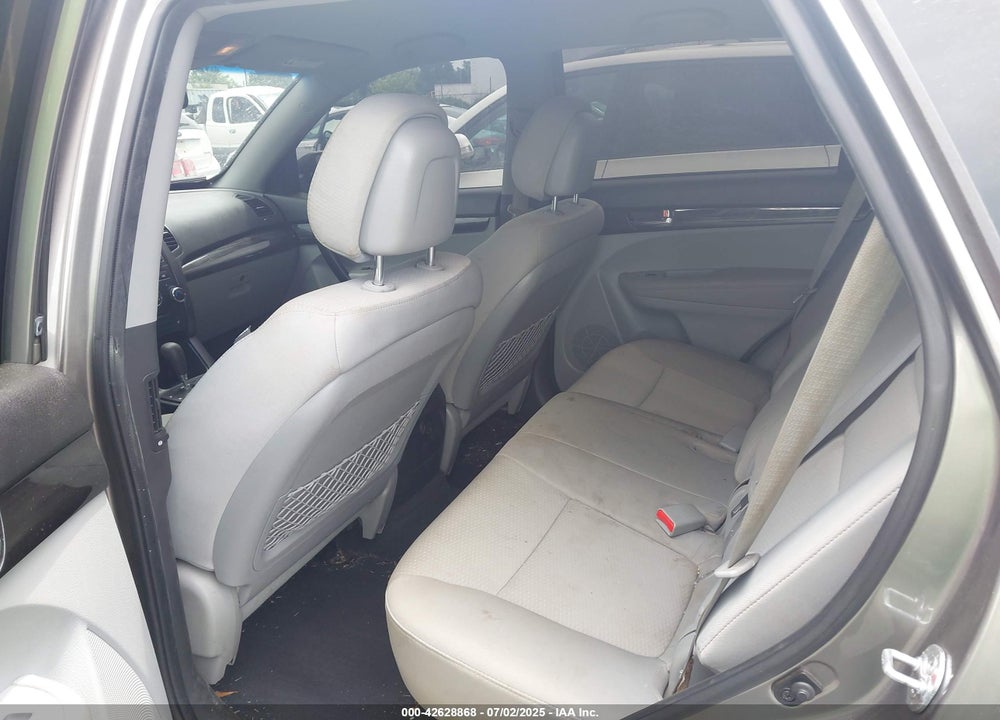 2013 KIA SORENTO VIN: 5XYKT3A6XDG409434