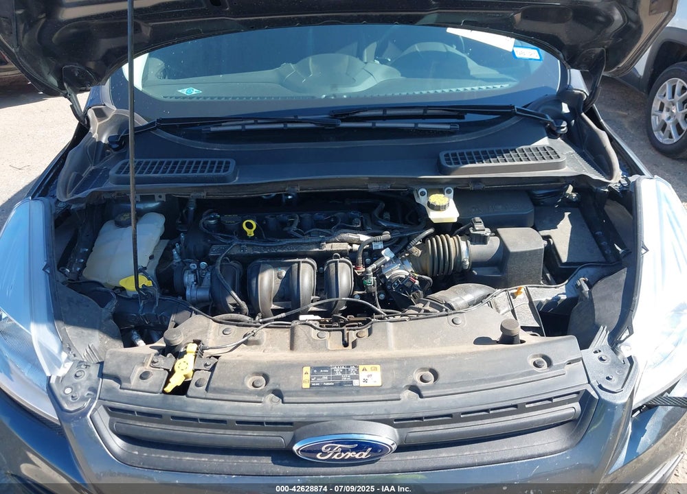 2016 FORD ESCAPE VIN: 1FMCU0F75GUA38442