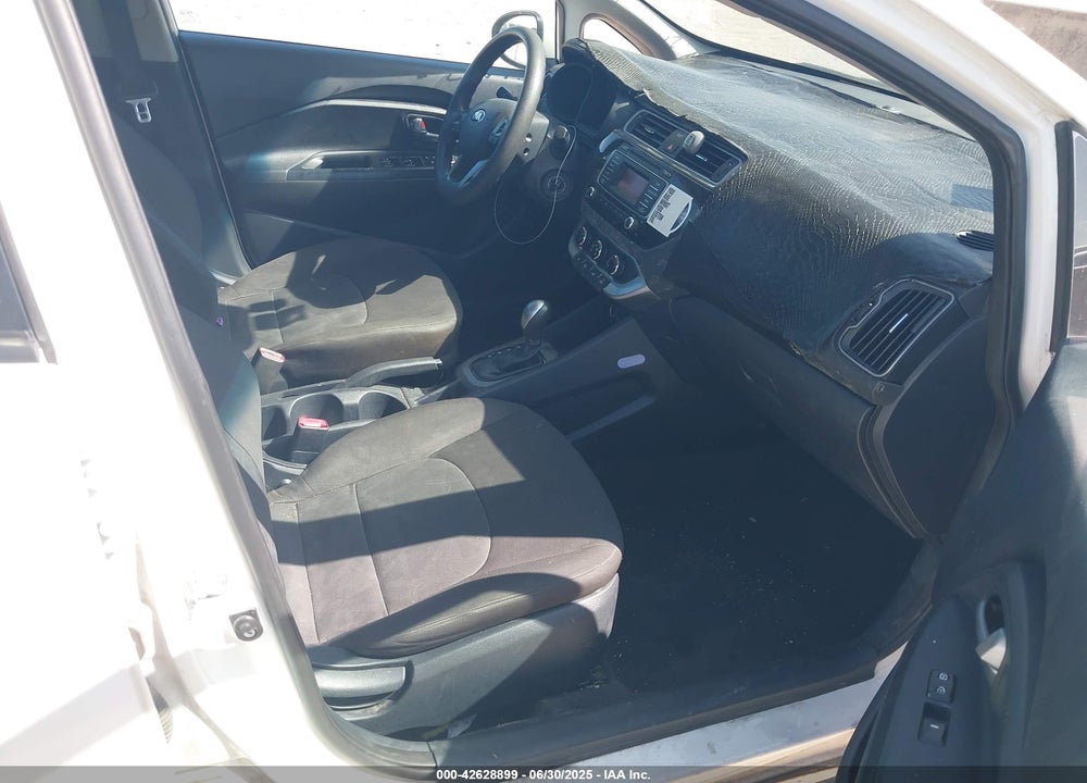 2016 KIA RIO VIN: KNADM4A30G6558263