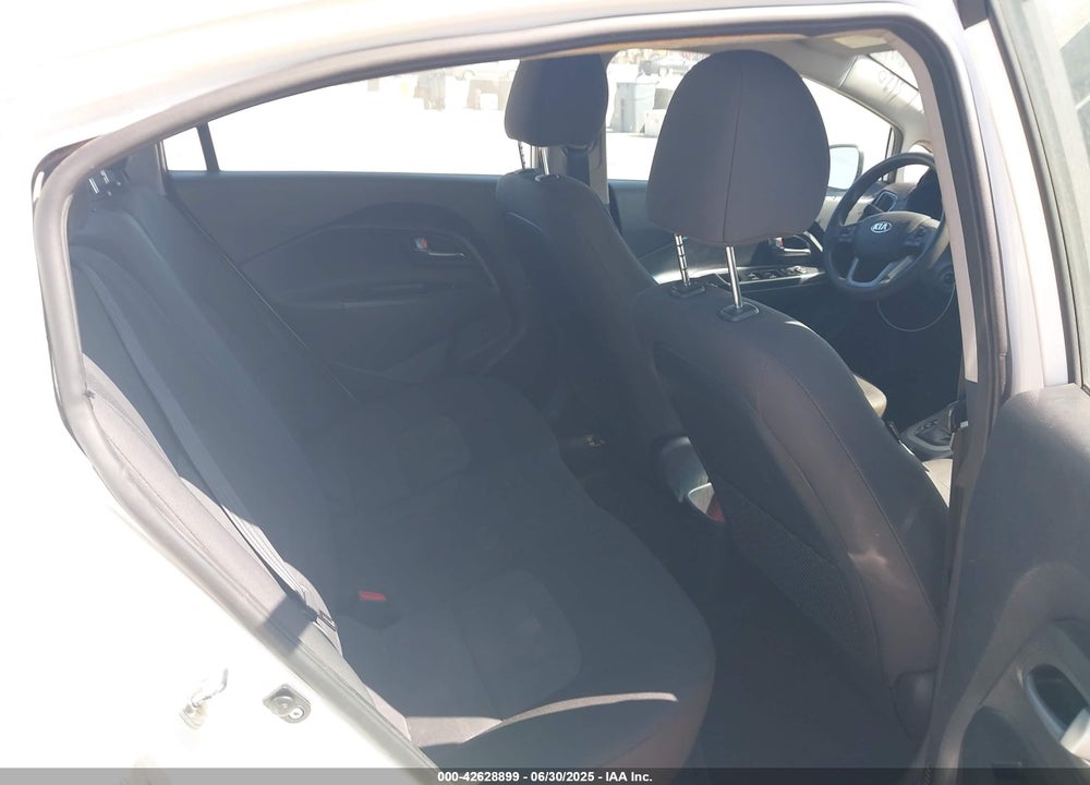 2016 KIA RIO VIN: KNADM4A30G6558263