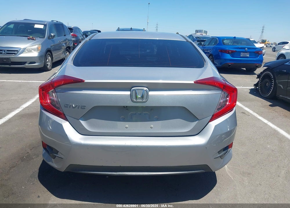 2017 HONDA CIVIC VIN: 2HGFC2F51HH528977