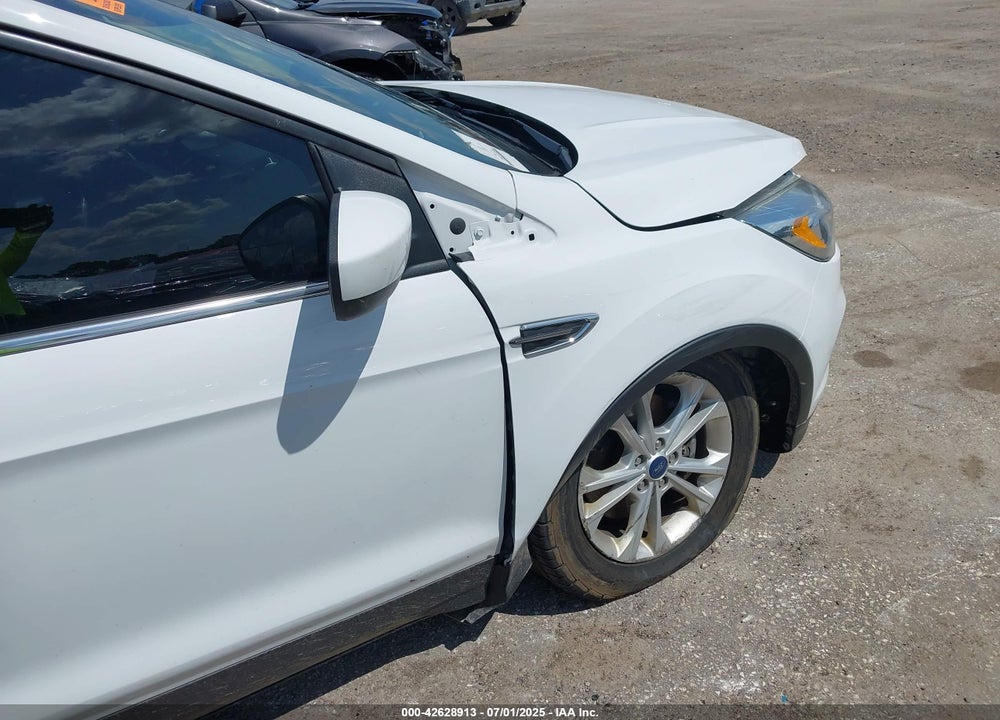 2018 FORD ESCAPE VIN: 1FMCU9HD8JUB31146