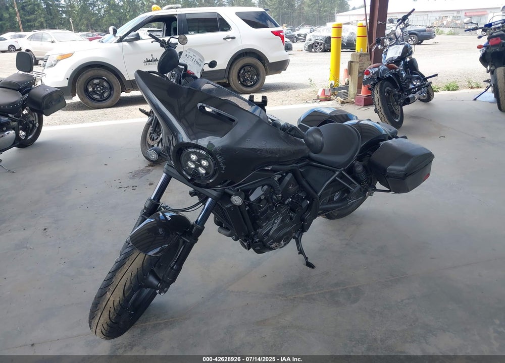 2023 HONDA CMX1100 T VIN: JH2SC8363PK201458