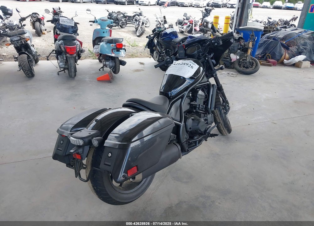 2023 HONDA CMX1100 T VIN: JH2SC8363PK201458