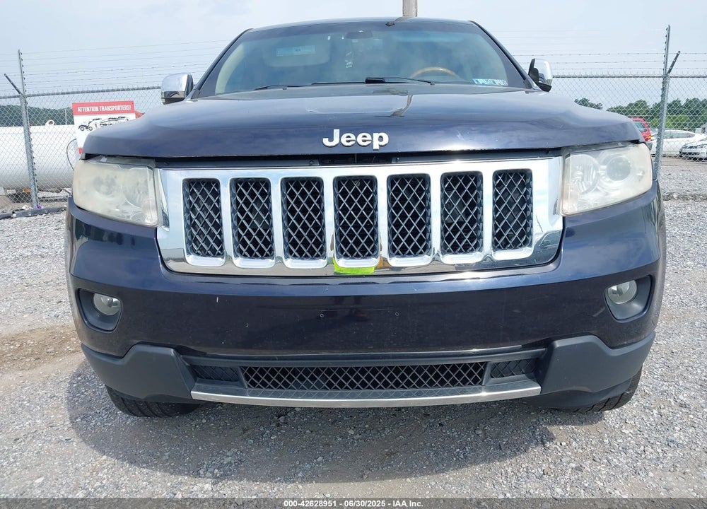 2011 JEEP GRAND CHEROKEE VIN: 1J4RR6GTXBC556831