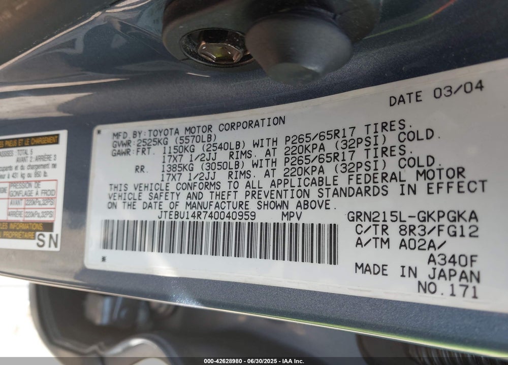 2004 TOYOTA 4RUNNER SR5 V6 VIN: JTEBU14R740040959