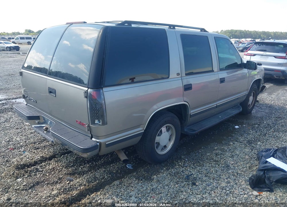 1999 GMC YUKON SLT VIN: 1GKEC13R9XJ811107