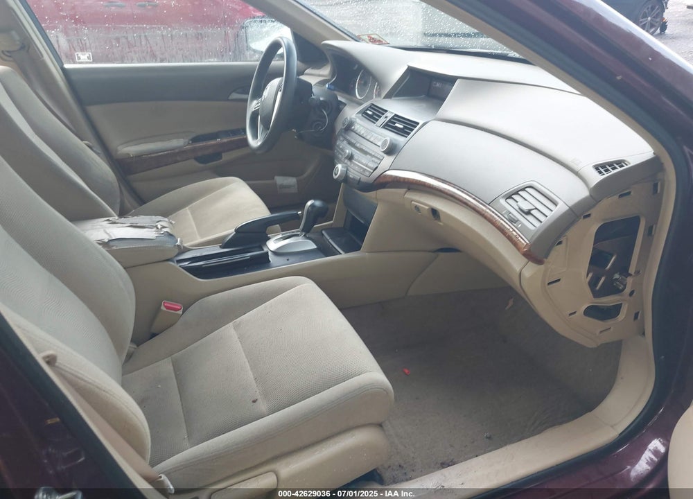 2008 HONDA ACCORD VIN: 1HGCP26788A166685