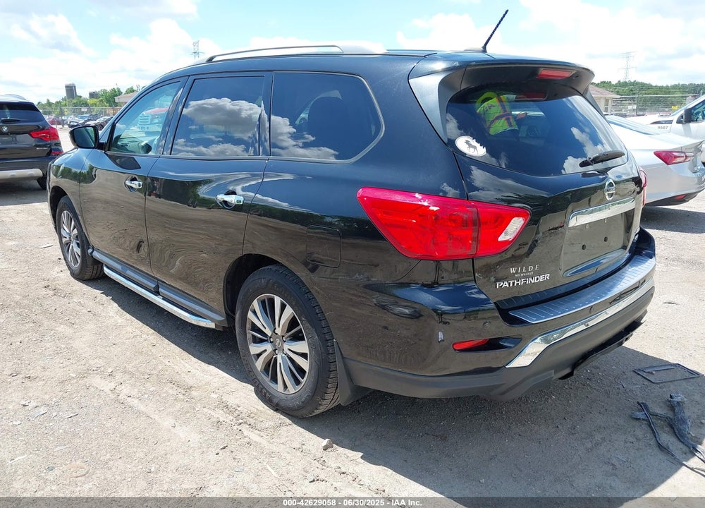 2018 NISSAN PATHFINDER VIN: 5N1DR2MM6JC660930