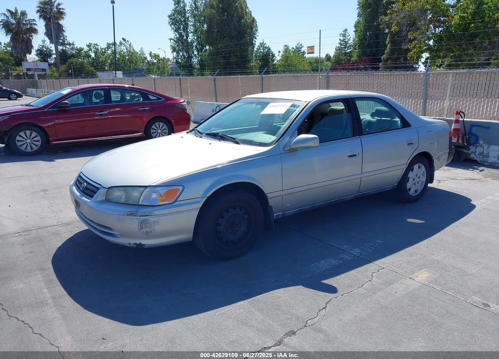 2001 TOYOTA CAMRY LE VIN: 4T1BG22K11U798576