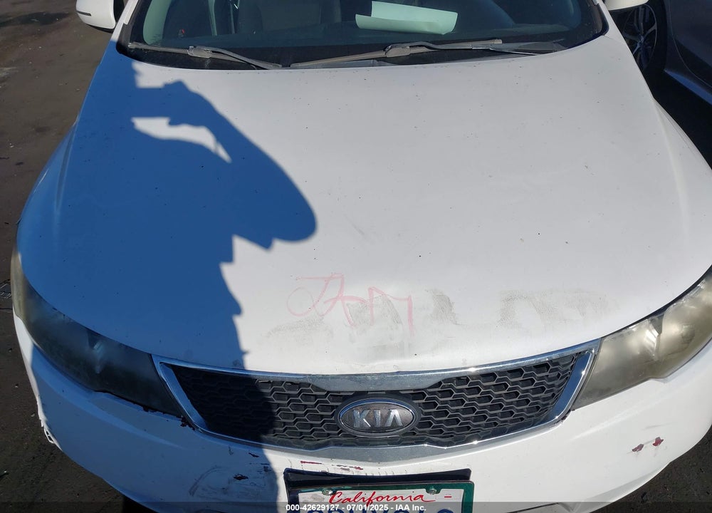 2011 KIA FORTE EX VIN: KNAFU4A23B5458916