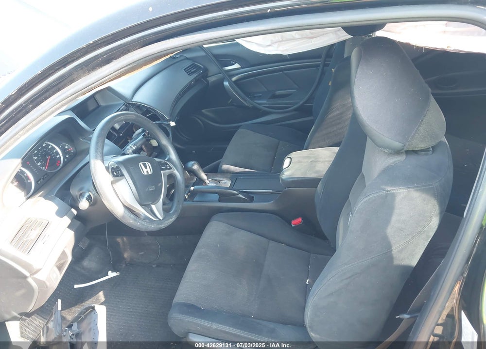 2009 HONDA ACCORD VIN: 1HGCS12379A008982