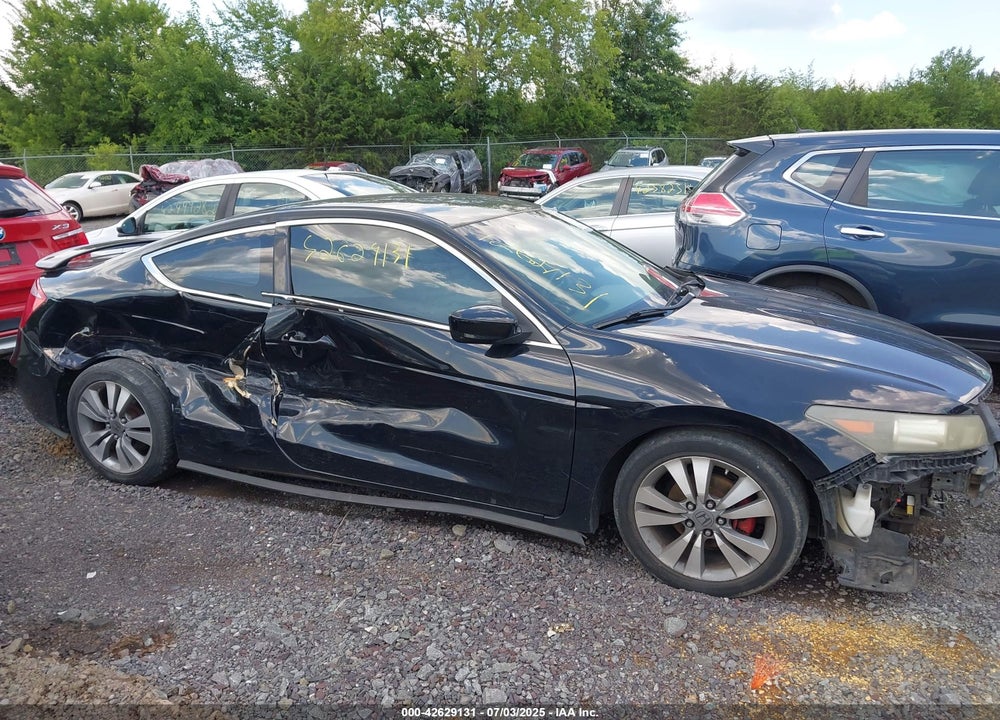 2009 HONDA ACCORD VIN: 1HGCS12379A008982
