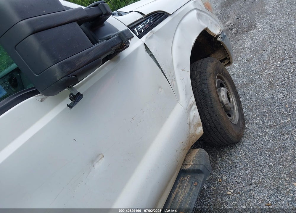 2011 FORD F-250 XL VIN: 1FT7W2B64BEA42087