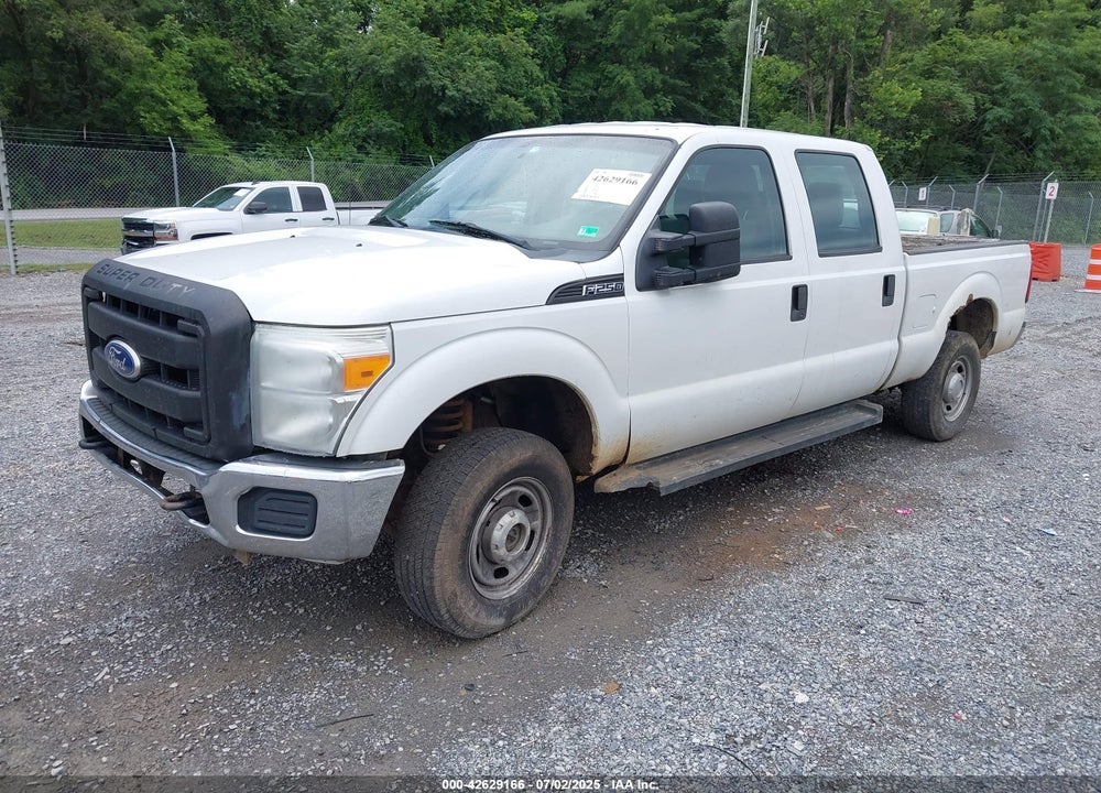 2011 FORD F-250 XL VIN: 1FT7W2B64BEA42087