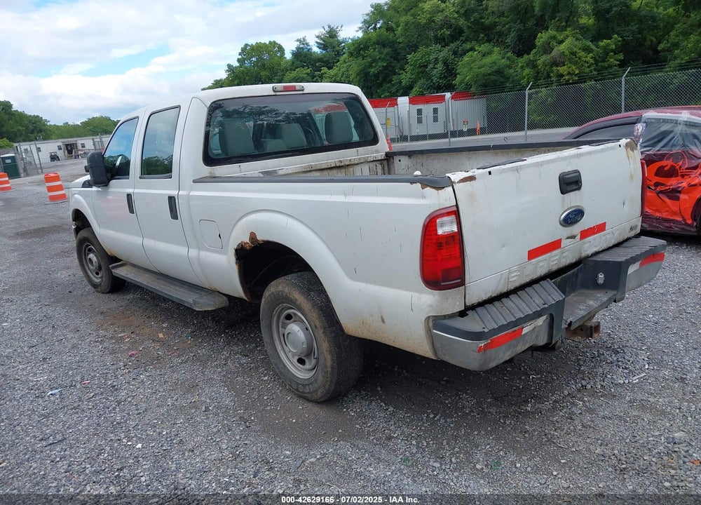 2011 FORD F-250 XL VIN: 1FT7W2B64BEA42087