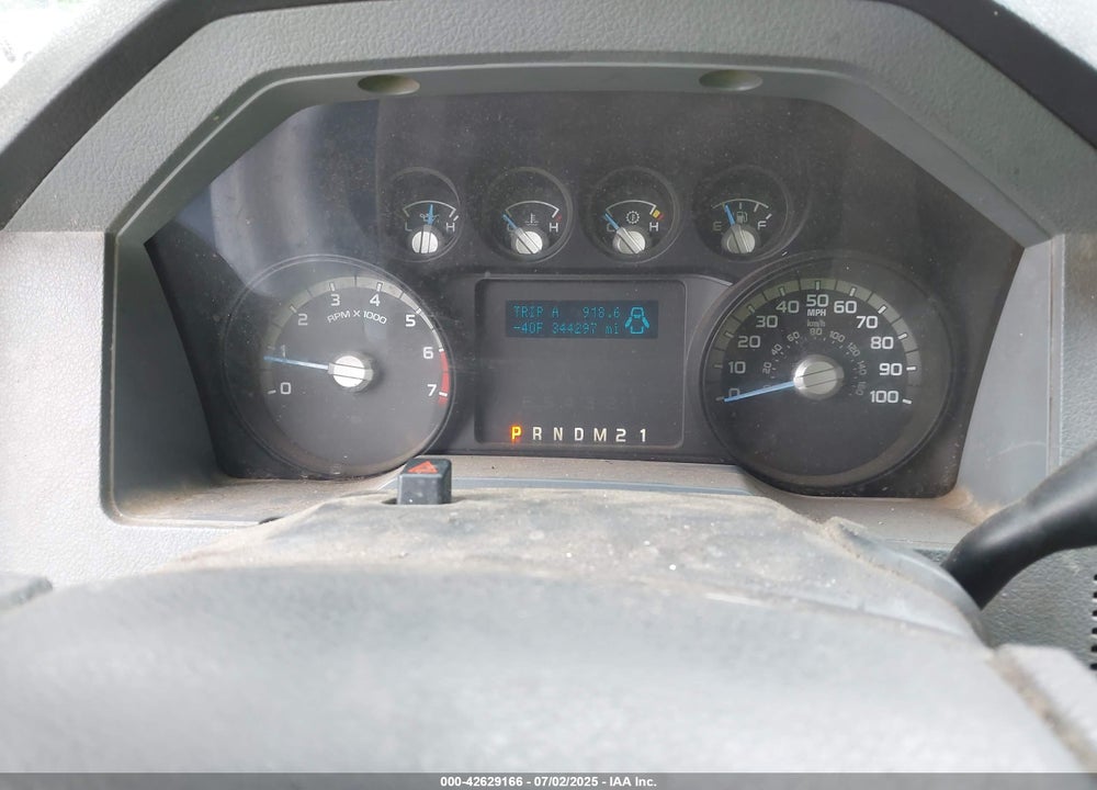 2011 FORD F-250 XL VIN: 1FT7W2B64BEA42087