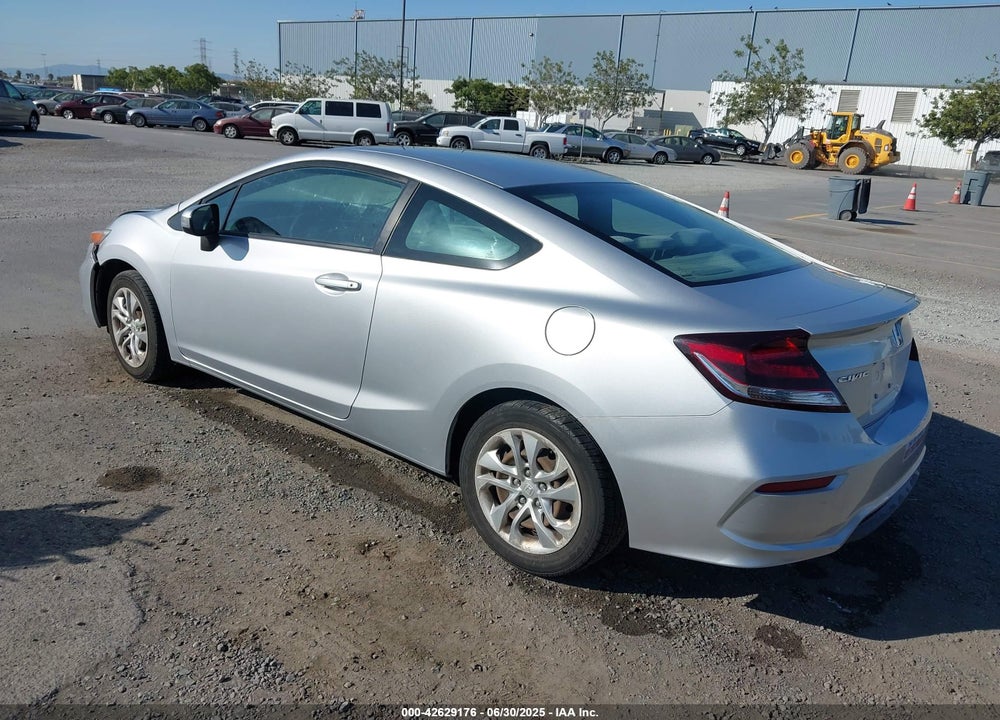 2015 HONDA CIVIC VIN: 2HGFG3B51FH520939