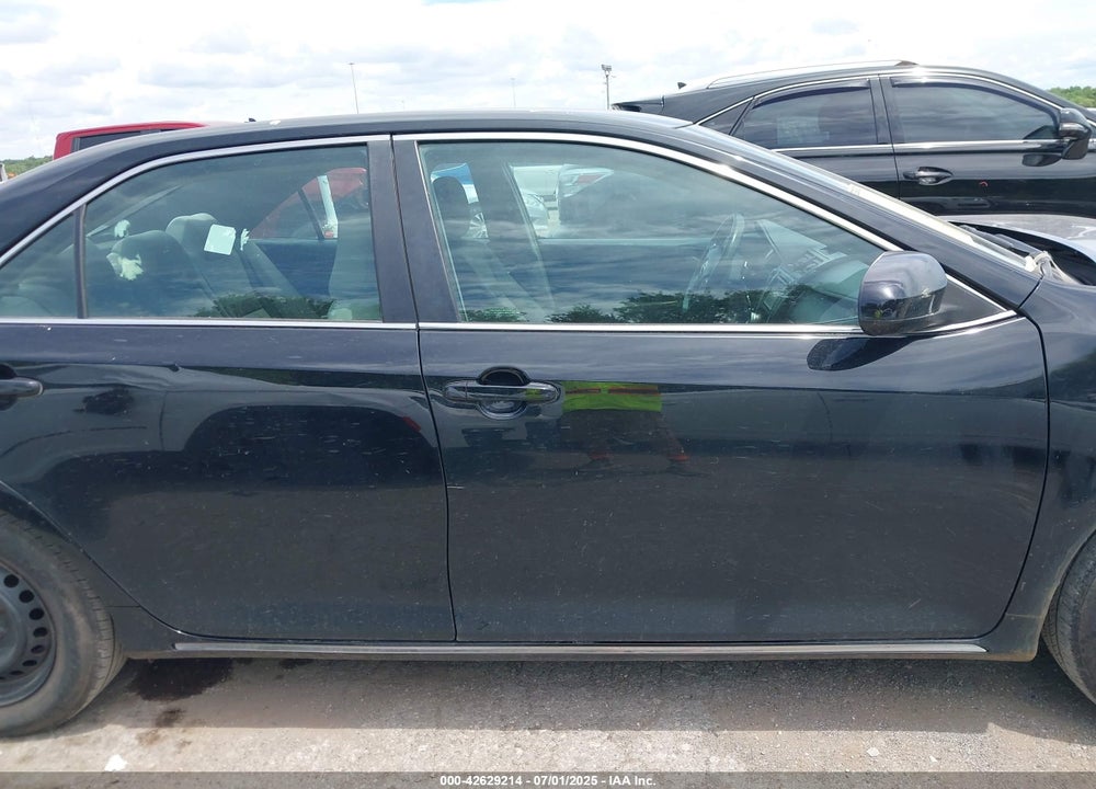 2014 TOYOTA CAMRY LE VIN: 4T4BF1FK5ER348996
