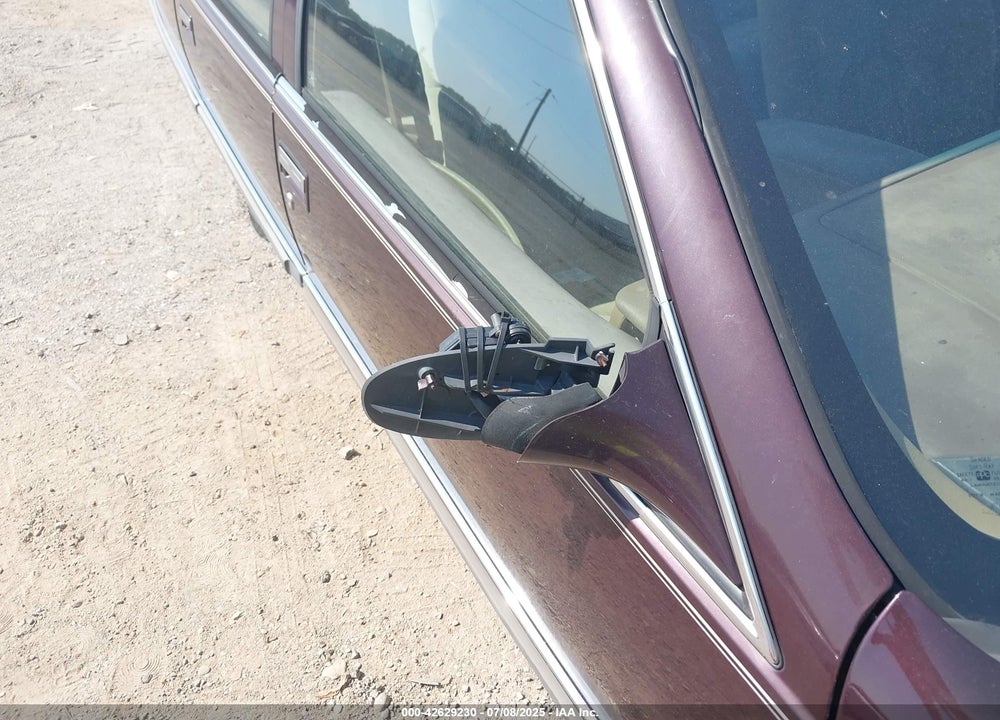 1996 BUICK ROADMASTER LIMITED VIN: 1G4BT52P4TR412635
