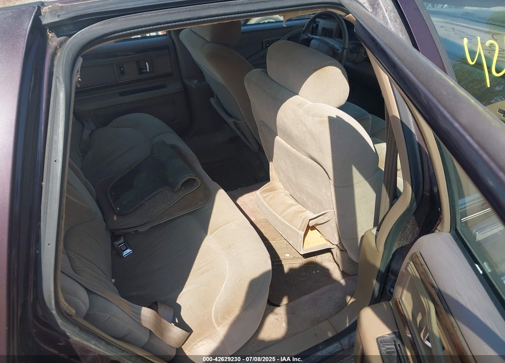 1996 BUICK ROADMASTER LIMITED VIN: 1G4BT52P4TR412635