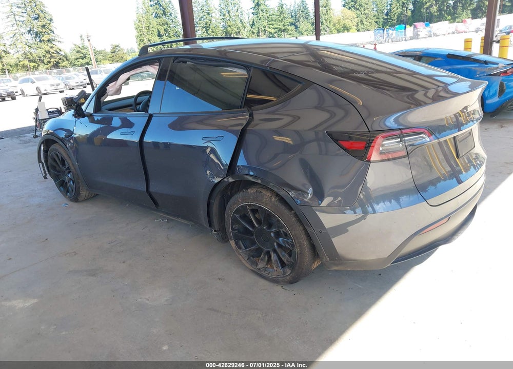 2021 TESLA MODEL Y VIN: 5YJYGDEE5MF208053