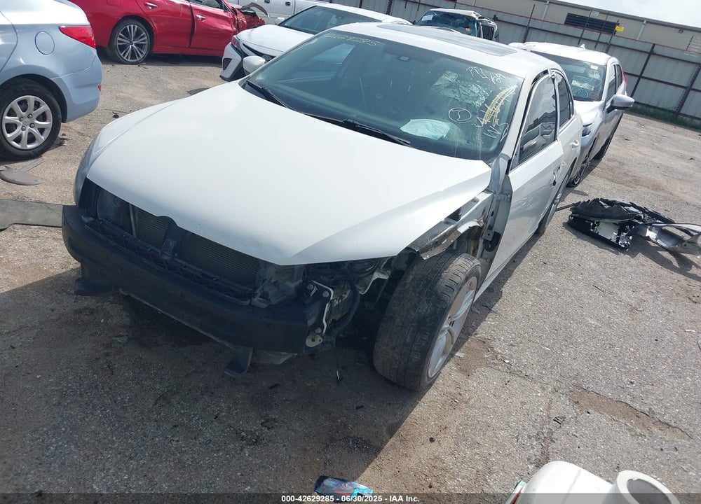 2014 VOLKSWAGEN PASSAT VIN: 1VWCN7A32EC035738
