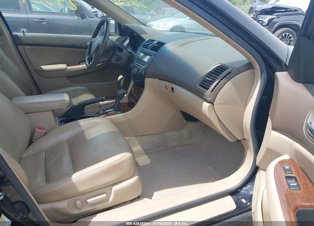 2006 HONDA ACCORD VIN: 1HGCM66556A032342