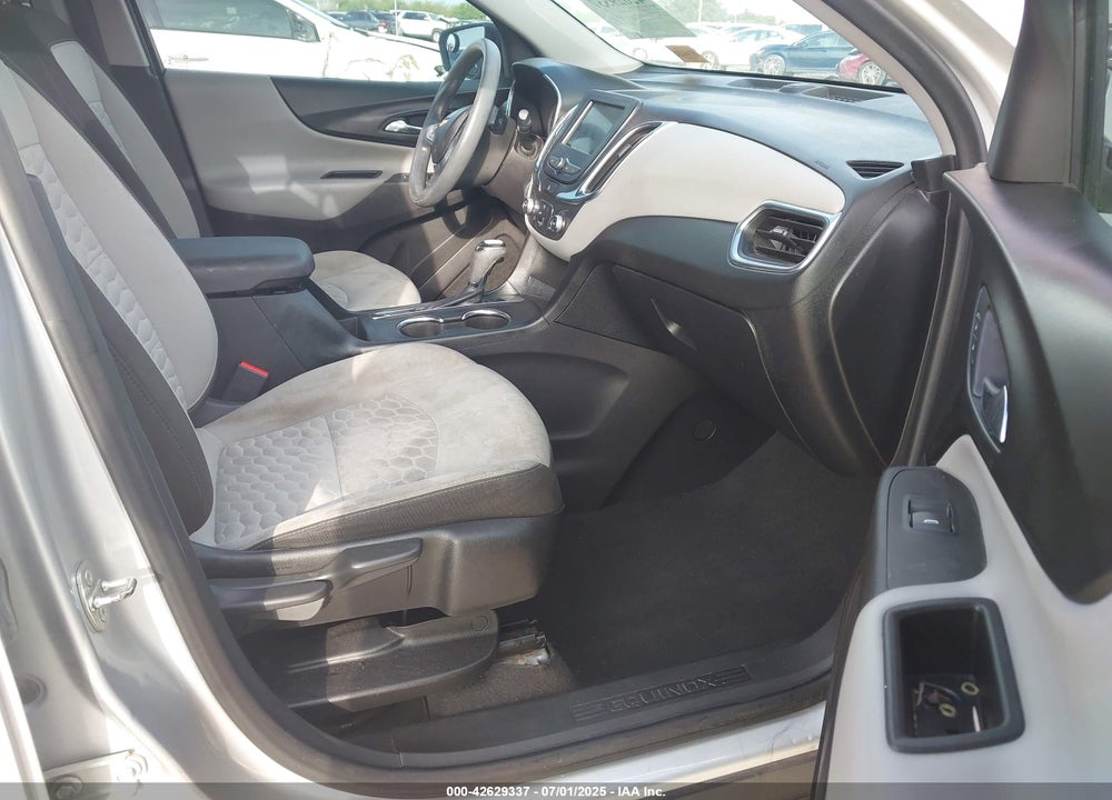 2019 CHEVROLET EQUINOX VIN: 3GNAXHEV5KS567861