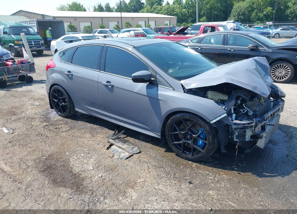 2016 FORD FOCUS RS VIN: WF0DP3TH2G4117451