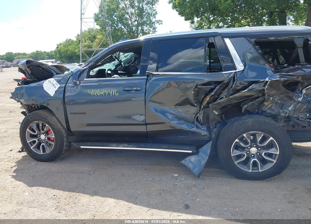2021 CHEVROLET TAHOE VIN: 1GNSKNKD7MR422744