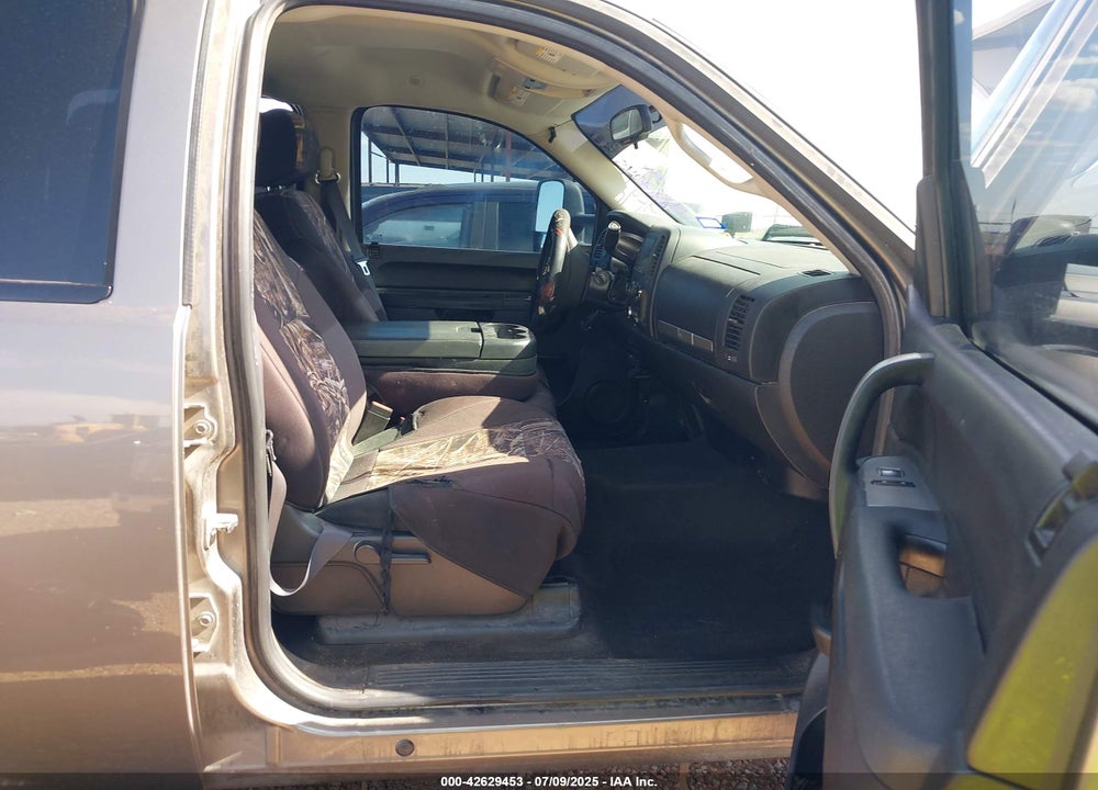 2013 CHEVROLET SILVERADO 1500 VIN: 3GCPKSE73DG184720