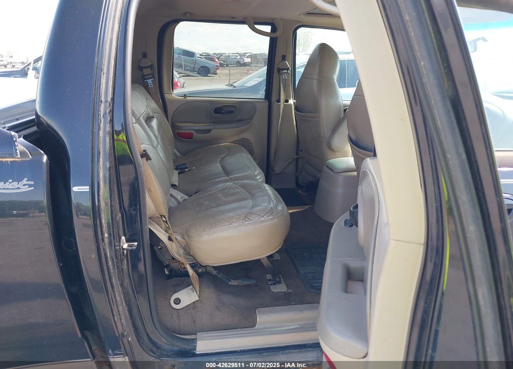 2001 FORD F-150 KING RANCH EDITION/LARIAT/XLT VIN: 1FTRW08LX1KF26842