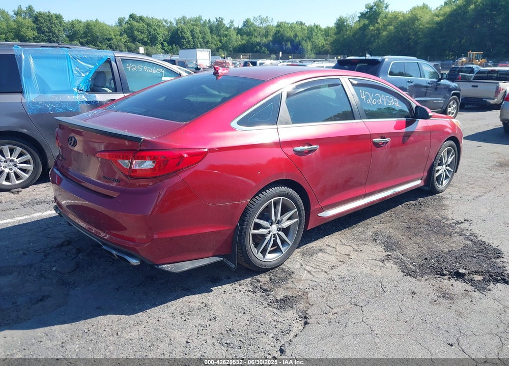 2015 HYUNDAI SONATA VIN: 5NPE34AB0FH224613